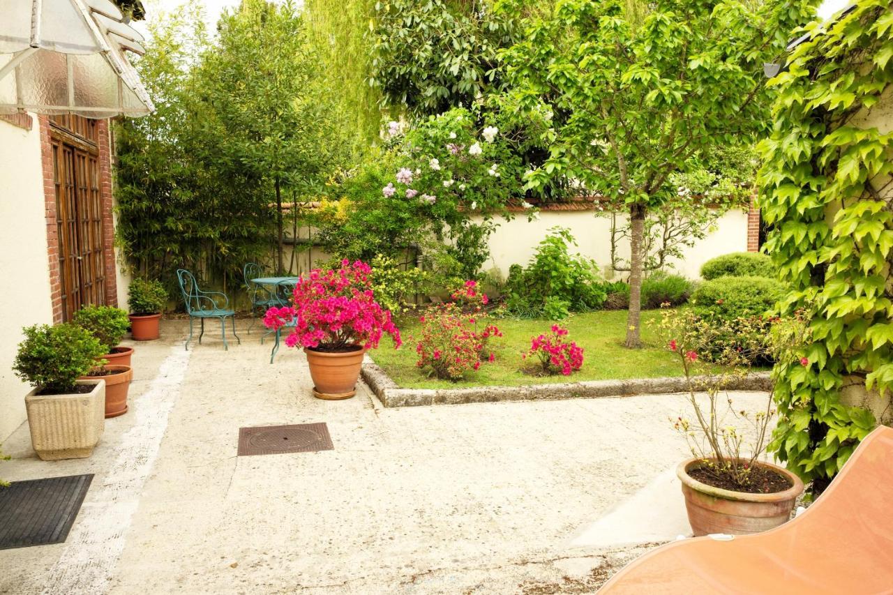 Les Crepinieres Bed and Breakfast Σαρτρ Εξωτερικό φωτογραφία